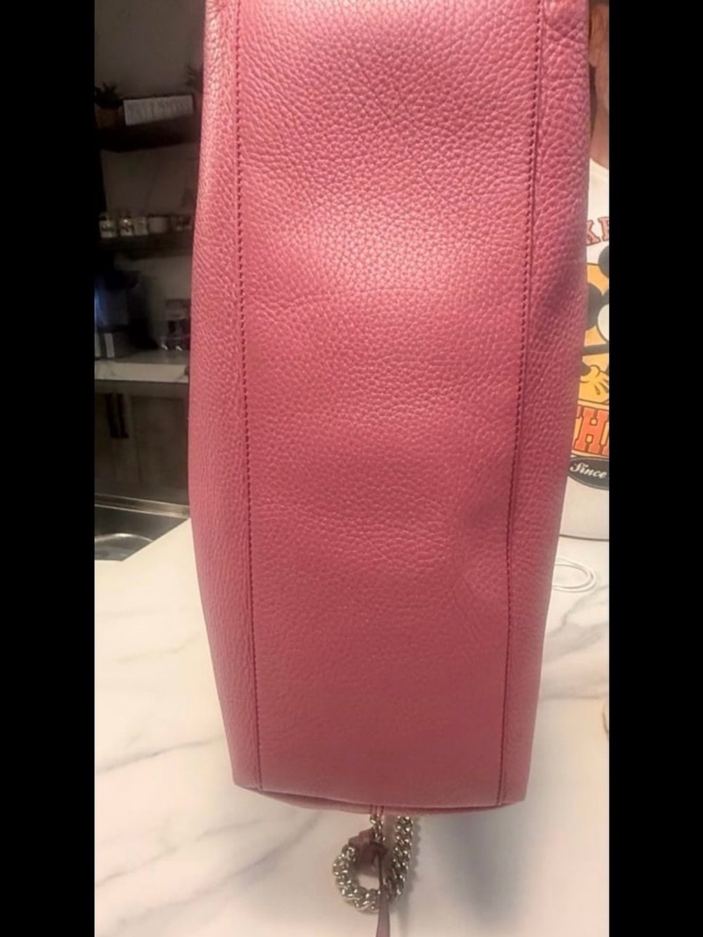Gucci Leather Shoulder Bag in Berry Pink with Tassel - Picture 7 of 8